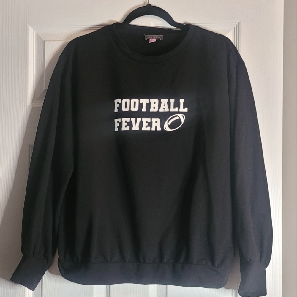 Vince Camuto Sweatshirt